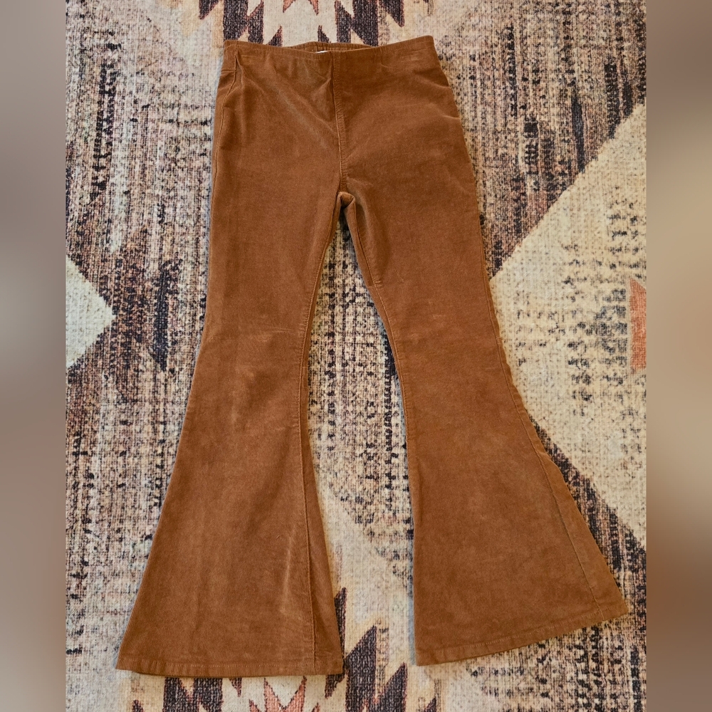 Chelsea & Violet Tan Corduroy Pants